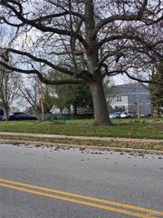 1008 N Bompart LOT B ************** Avenue, Webster Groves, MO 63119