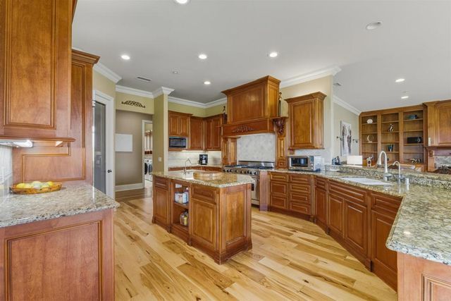 4712 Briana Court, Fallbrook, CA 92028