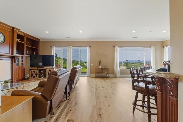 4712 Briana Court, Fallbrook, CA 92028