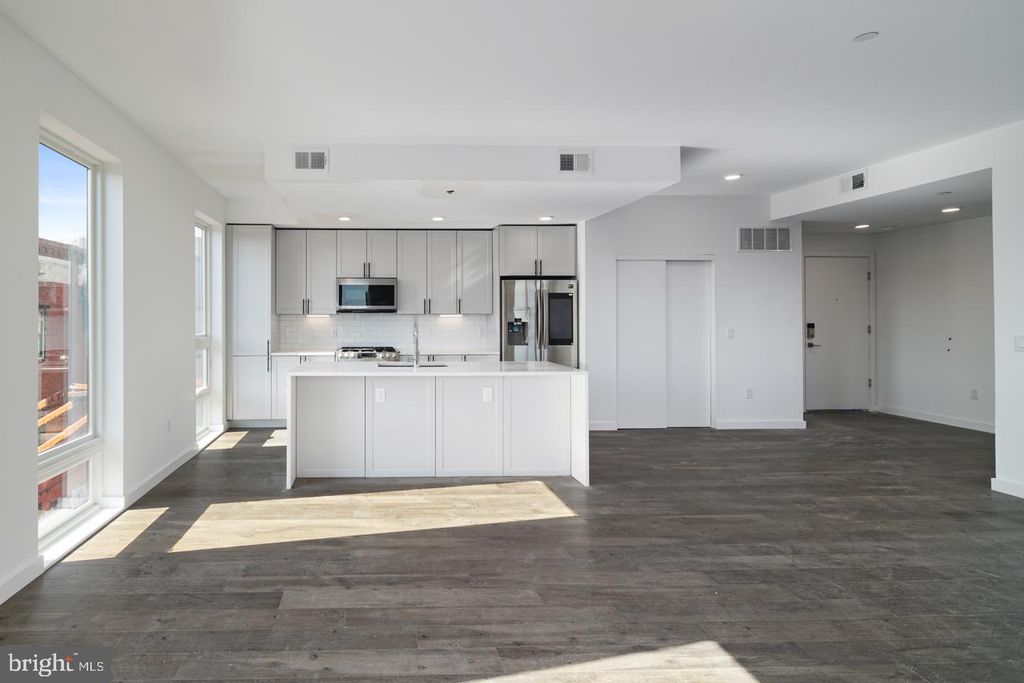 1501 N 31ST ST #PH13, PHILADELPHIA, PA 19121 — exterior