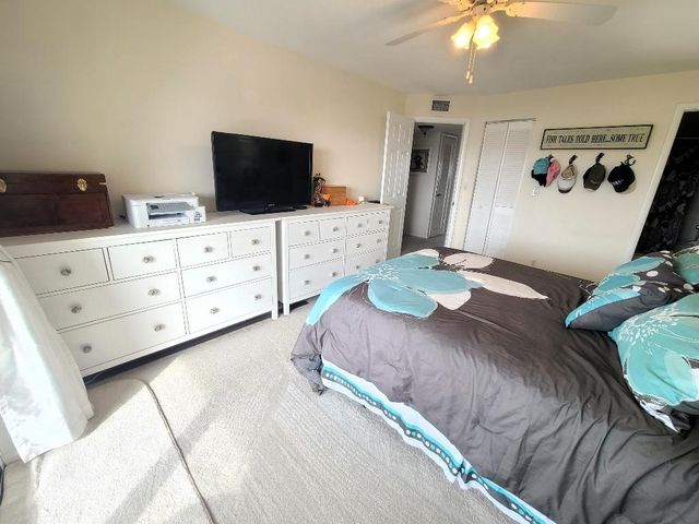 100 Doolen Court 313, North Palm Beach, FL 33408