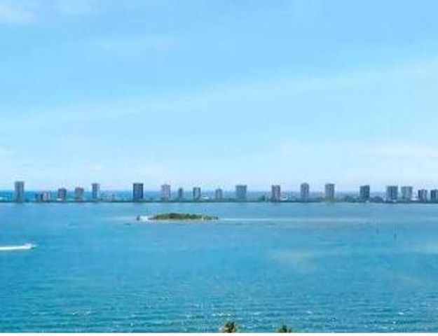 100 Doolen Court 313, North Palm Beach, FL 33408