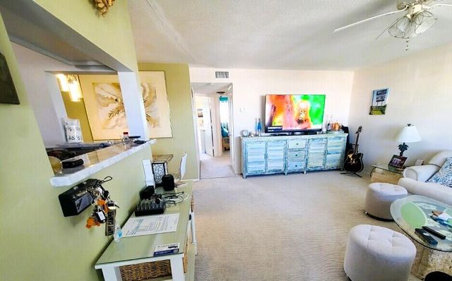 100 Doolen Court 313, North Palm Beach, FL 33408