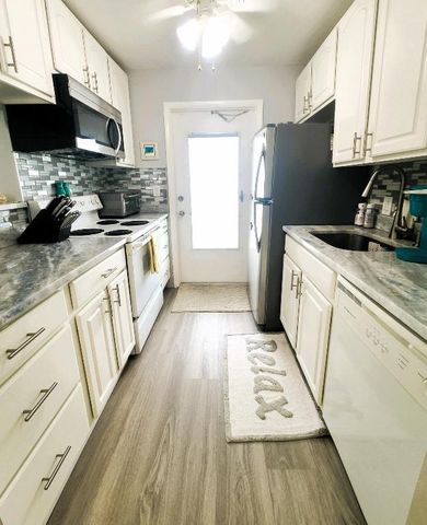 100 Doolen Court 313, North Palm Beach, FL 33408