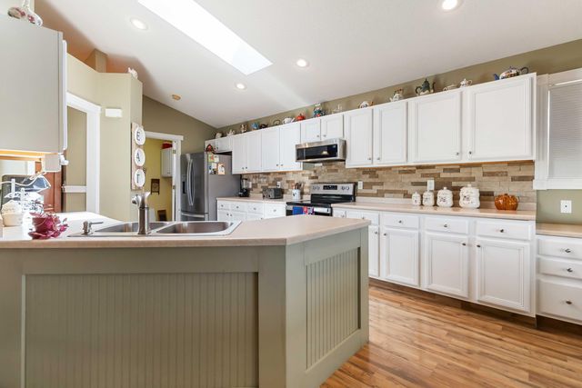 84 Summit Pointe Drive, Somerset, KY 42503
