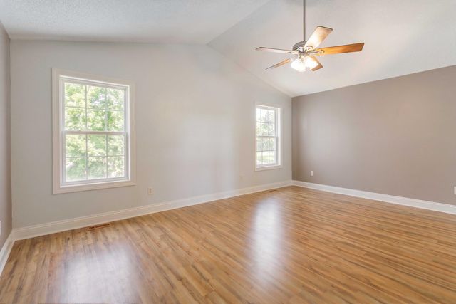 84 Summit Pointe Drive, Somerset, KY 42503