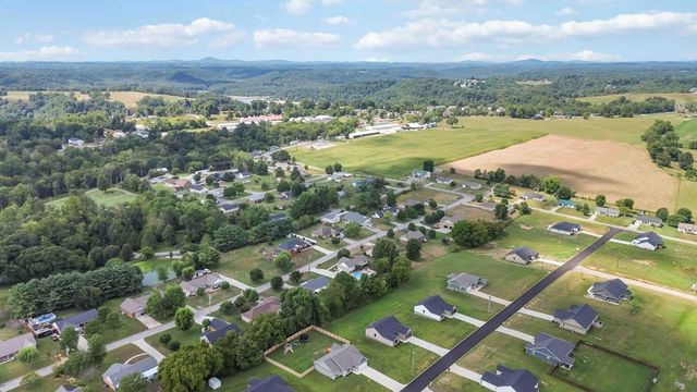 84 Summit Pointe Drive, Somerset, KY 42503