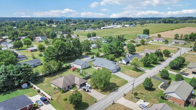 84 Summit Pointe Drive, Somerset, KY 42503