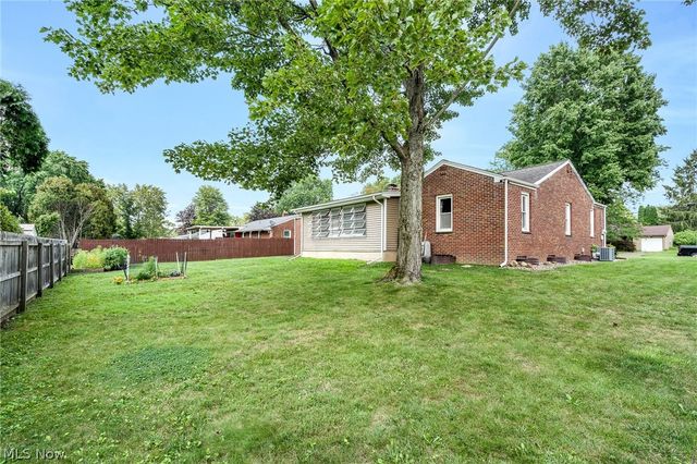 3940 Shelby Road, Youngstown, OH 44511