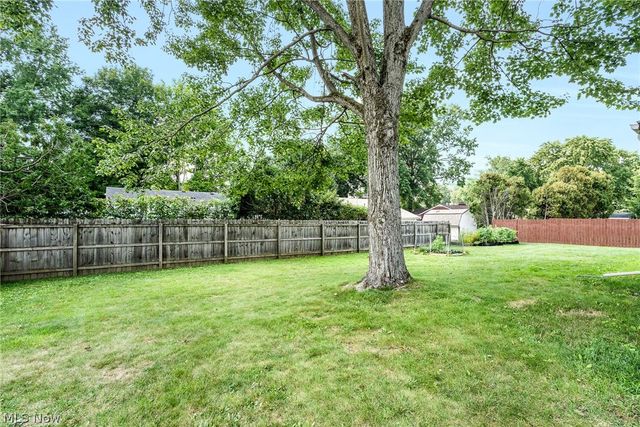3940 Shelby Road, Youngstown, OH 44511