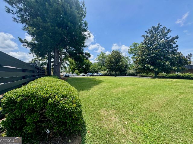 412 Spring Street SE, Gainesville, GA 30501
