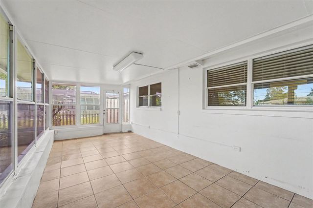 10525 OLEANDER DRIVE, Port Richey, FL 34668