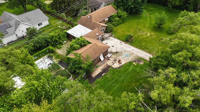 1015 S Ridge Avenue, Arlington Heights, IL 60005