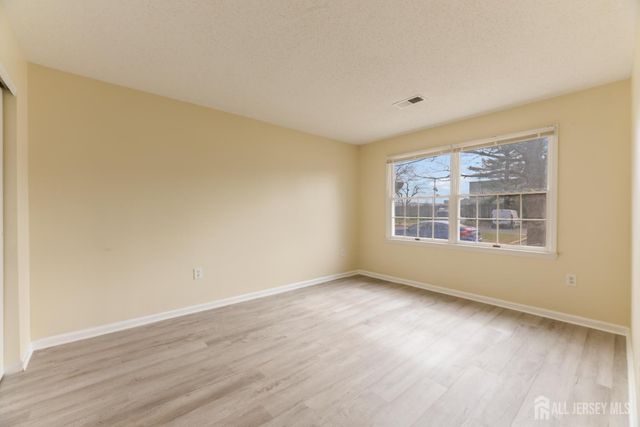 210 Edpas Road, New Brunswick, NJ 08901