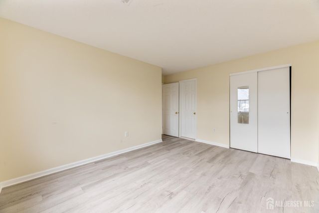 210 Edpas Road, New Brunswick, NJ 08901