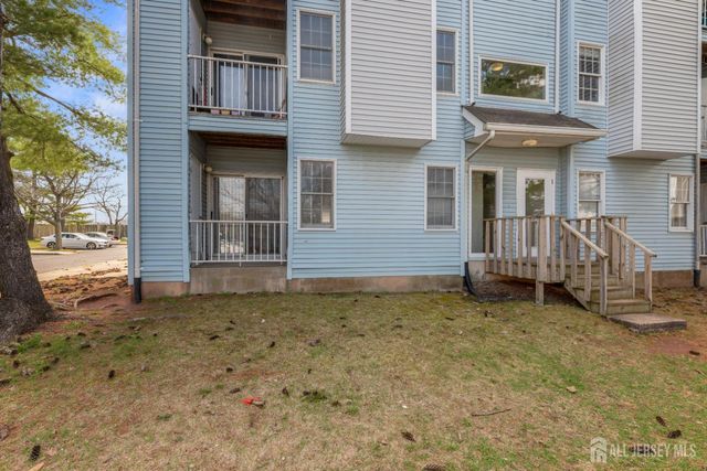 210 Edpas Road, New Brunswick, NJ 08901