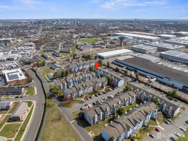 210 Edpas Road, New Brunswick, NJ 08901