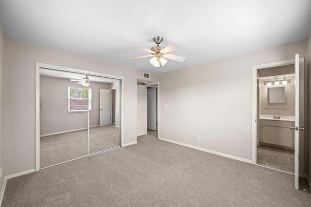 6232 Robinson Street 3, Mission, KS 66202