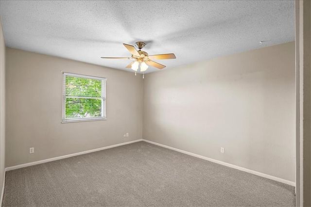 6232 Robinson Street 3, Mission, KS 66202