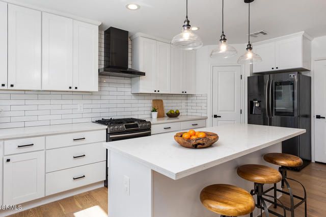 3270 Hermanos Street, Pasadena, CA 91107