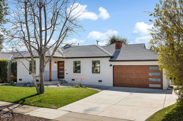 3270 Hermanos Street, Pasadena, CA 91107