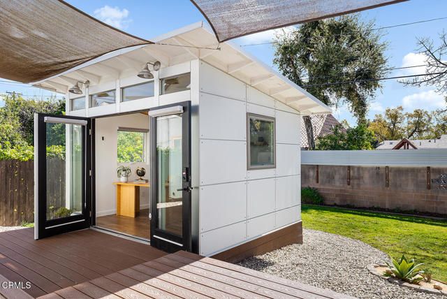 3270 Hermanos Street, Pasadena, CA 91107