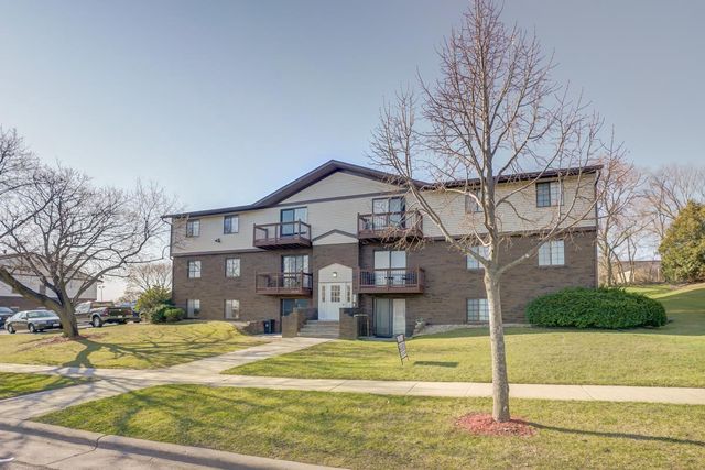 1525 Kenilworth Court, Stoughton, WI 53589