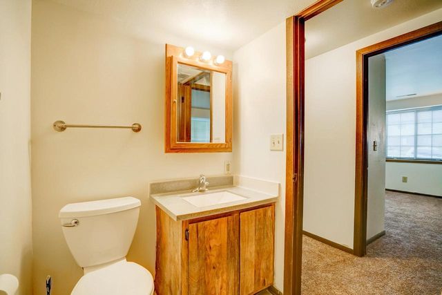1525 Kenilworth Court, Stoughton, WI 53589