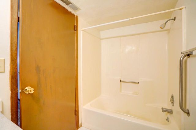 1525 Kenilworth Court, Stoughton, WI 53589