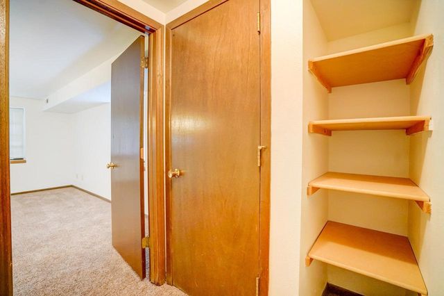 1525 Kenilworth Court, Stoughton, WI 53589