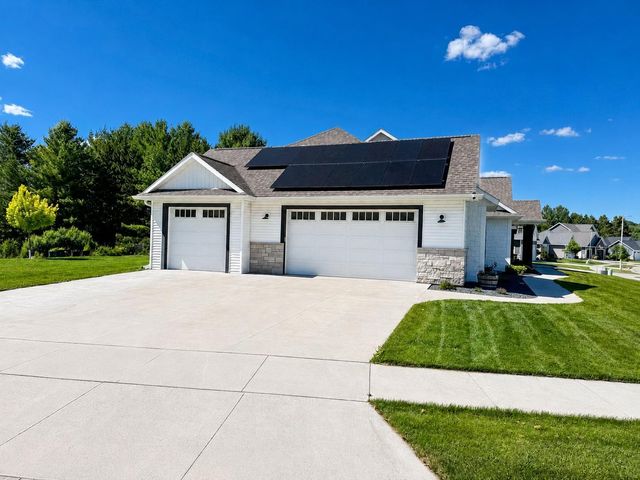 2009 Oscar Drive NE, Rochester, MN 55906