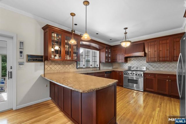 58 S Brook Drive, Harding Township, NJ 07960