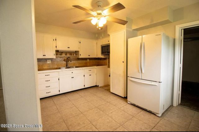 2308 Shenandoah Road NE Unit B, Palm Bay, FL 32905