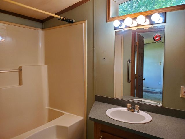 19 Heritage Drive, Eliot, ME 03903
