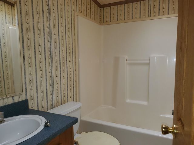 19 Heritage Drive, Eliot, ME 03903