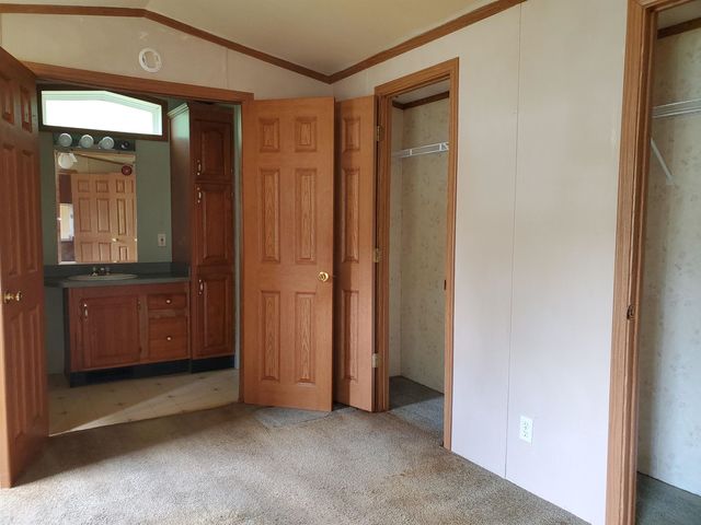 19 Heritage Drive, Eliot, ME 03903