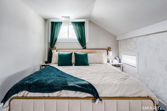 735 Matthews Street, Bristol, CT 06010