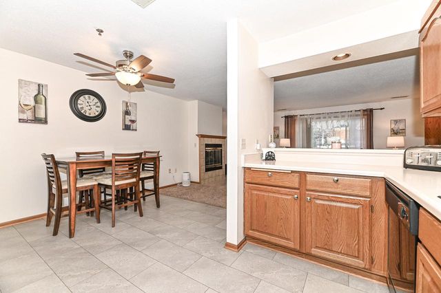 17360 W Lincoln AVENUE, New Berlin, WI 53146