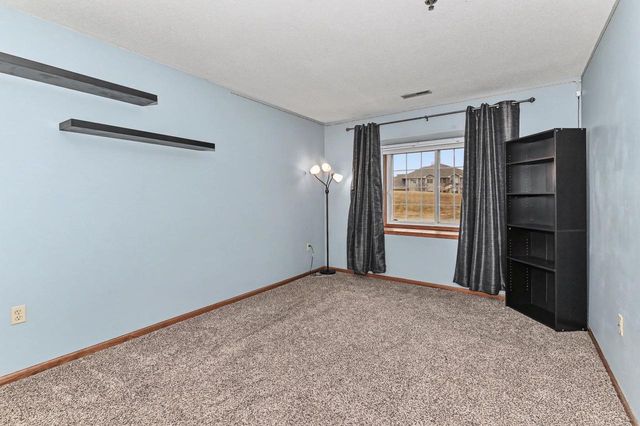 17360 W Lincoln AVENUE, New Berlin, WI 53146