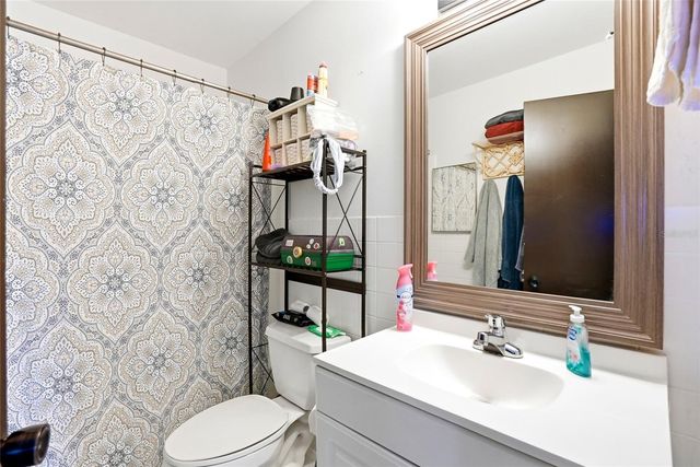 7301 8TH STREET N, St Petersburg, FL 33702