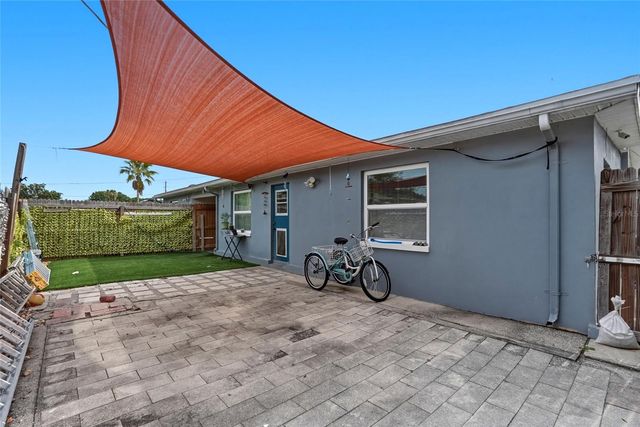 7301 8TH STREET N, St Petersburg, FL 33702