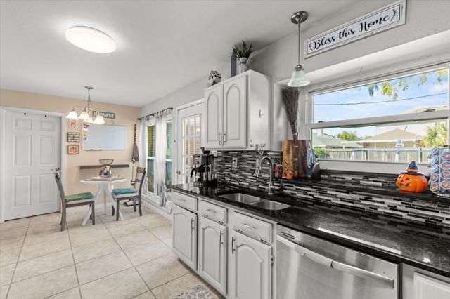 8301 Kensington Drive, Rowlett, TX 75088