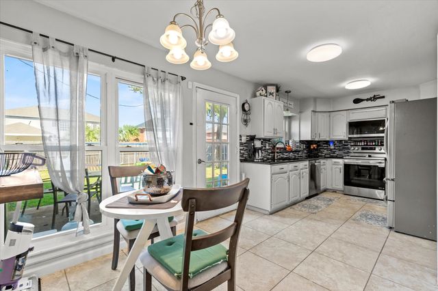 8301 Kensington Drive, Rowlett, TX 75088