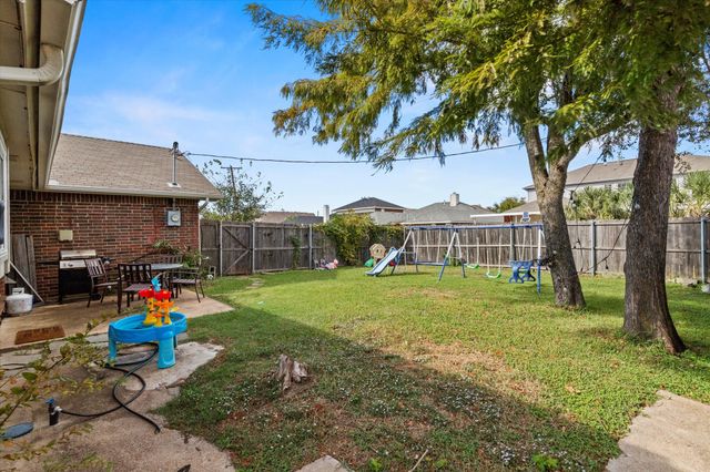 8301 Kensington Drive, Rowlett, TX 75088