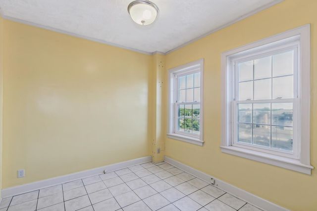 115 S Rutan Ave 5K, Wichita, KS 67218