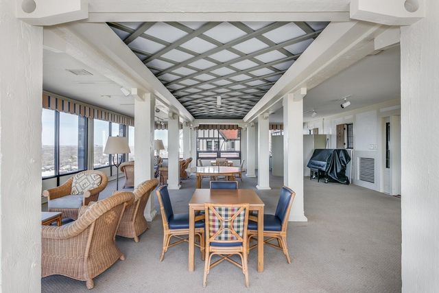 115 S Rutan Ave 5K, Wichita, KS 67218