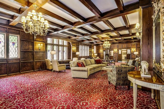 115 S Rutan Ave 5K, Wichita, KS 67218