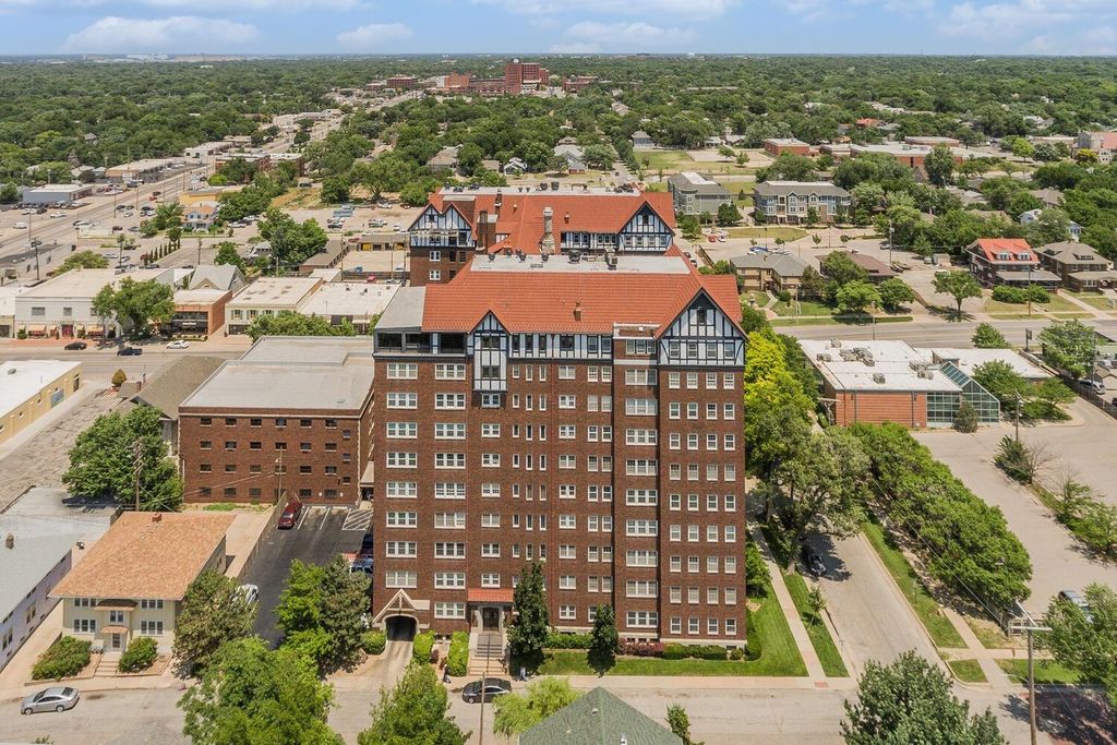 115 S Rutan Ave 5K, Wichita, KS 67218