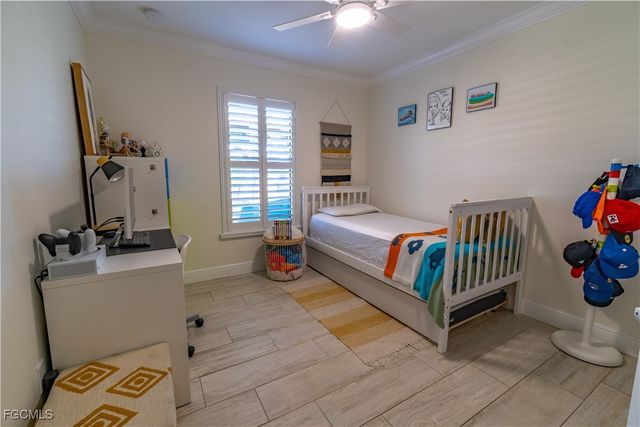 2323 SW 22nd ST, Cape Coral, FL 33991