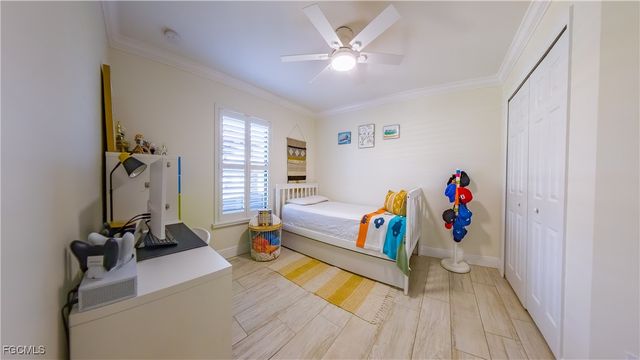 2323 SW 22nd ST, Cape Coral, FL 33991